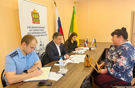 Уполномоченный по защите прав предпринимателей провел встречу с бизнесменами Малосердобинского района